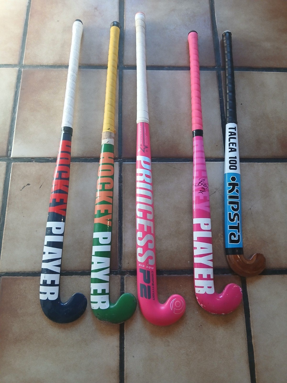 hockeystick (sommige zijn gesigneerd), Ophalen of Verzenden, Gebruikt, Stick