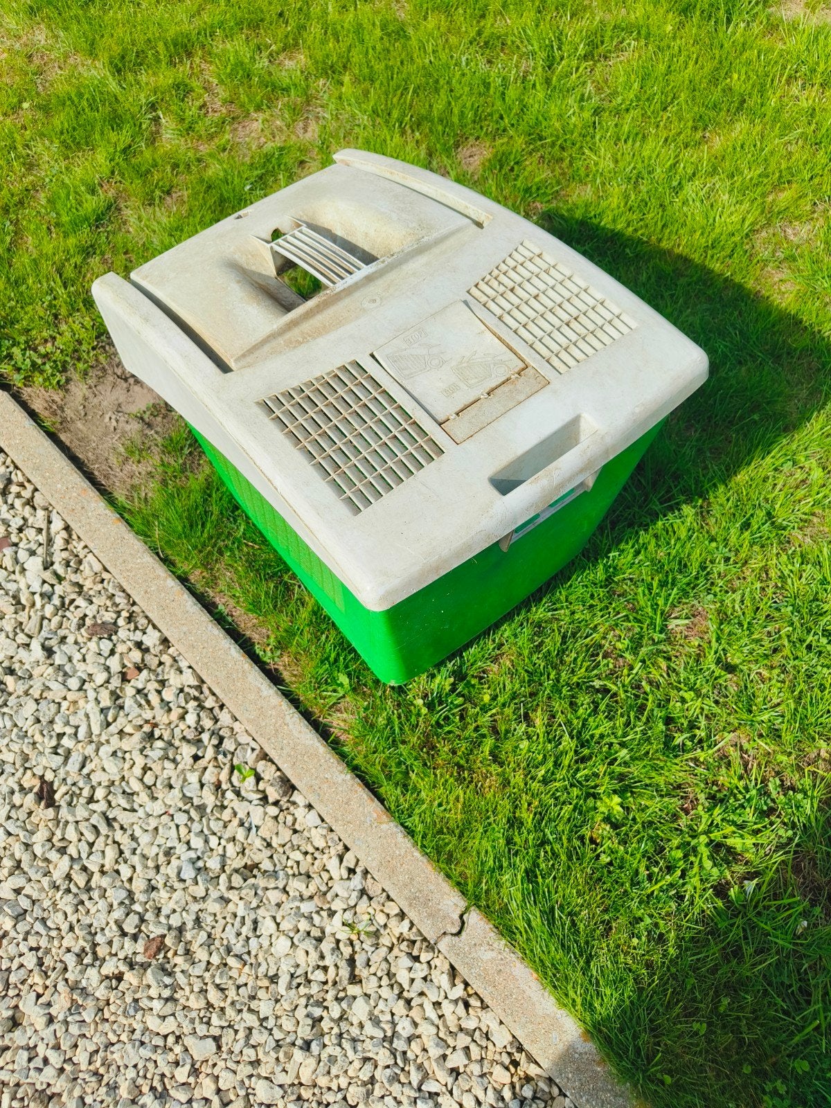 opvangbak grasmaaier, Ophalen