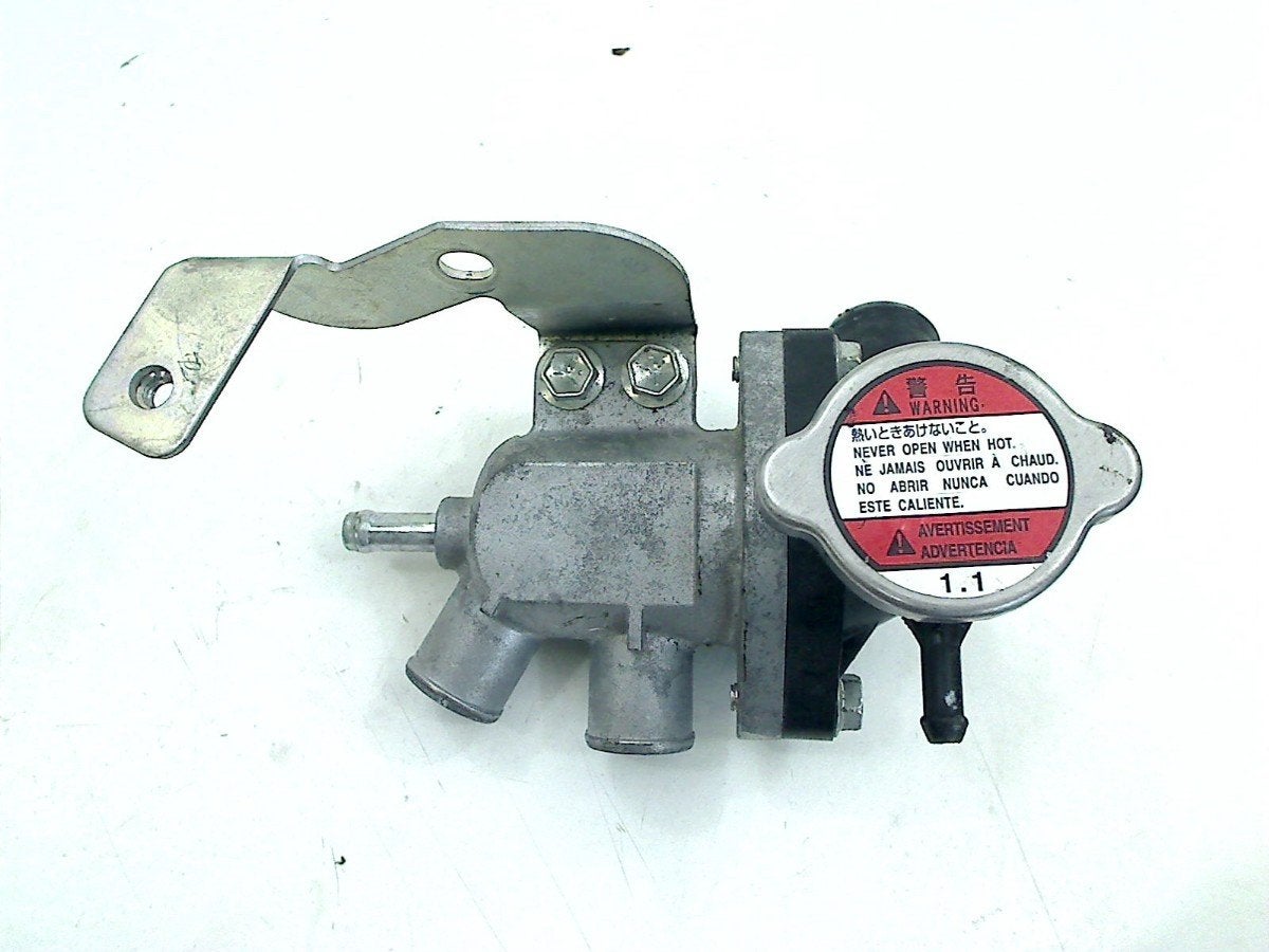 THERMOSTAT Suzuki GSX 650 F 2008-2012 (GSX650F CJ1), Dhr. S. di Majo, Utilisé, Info@cama-motorparts.nl, P.J. Troelstraweg 8 8
3144 CX  MAASSLUIS, NL