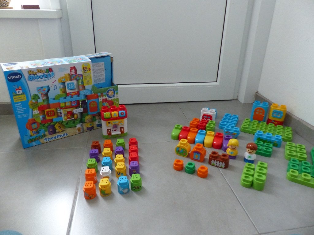 Maison de l'alphabet en blocs Vtech Bla Bla, Enfants & Bébés, Enlèvement ou Envoi, Comme neuf