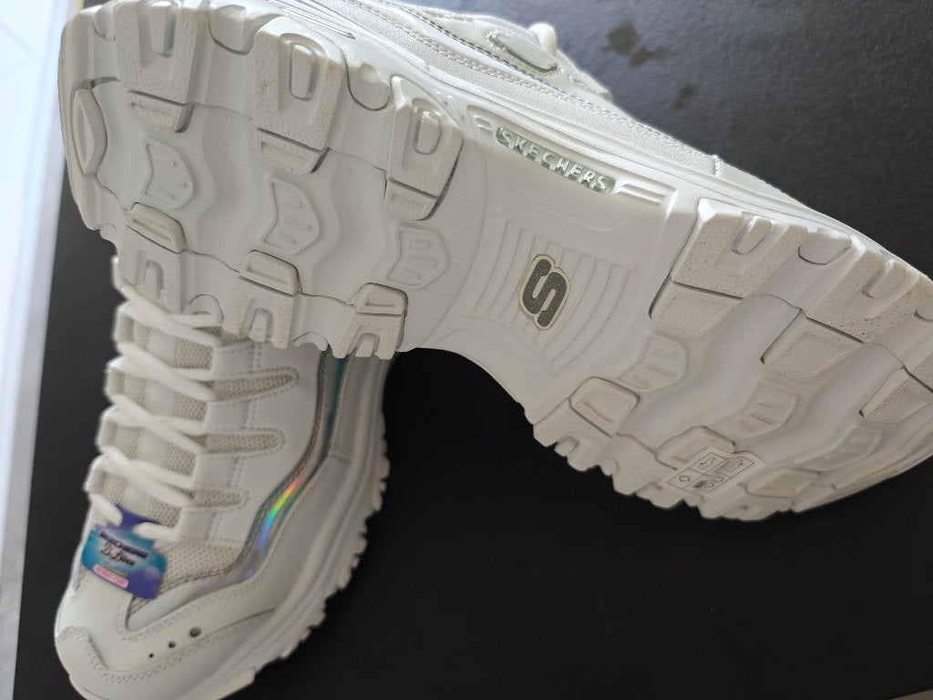 Skechers nieuw, Skechers, Wit, Nieuw, Ophalen of Verzenden