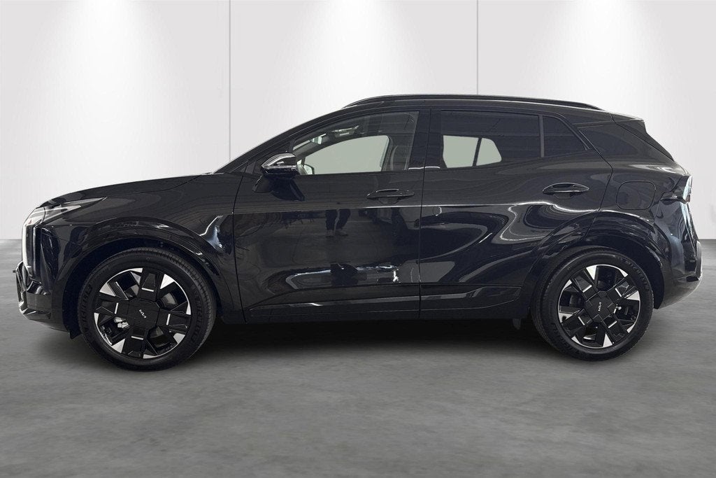 KIA Sportage 1.6 T-GDi HEV AT6 GT Line, 4 cilinders, 1600 cc, 124 g/km, 5 zetels