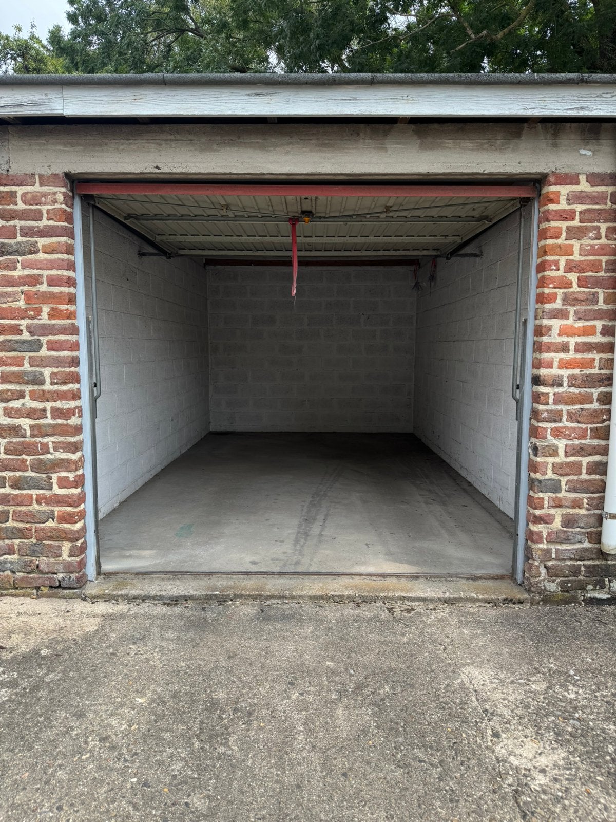 Garage à louer