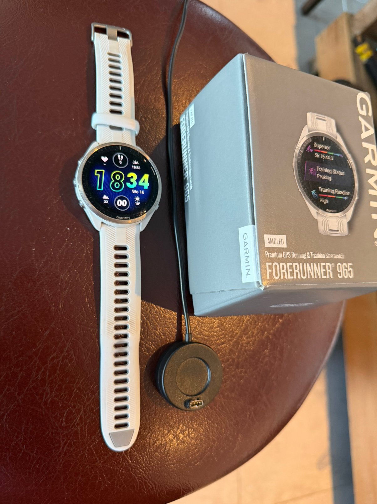 Garmin Forerunner 965 AMOLED GPS Zeer goede staat Compleet, Enlèvement ou Envoi, GPS, Comme neuf