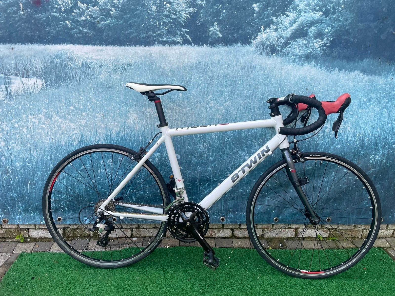 Vélo de route B'TWIN TRIBAN 3 enfants - cadre 51 - Aluminium, Vélos & Vélomoteurs, Vélos | Vélos de course, Frein sur jante, 49 à 53 cm