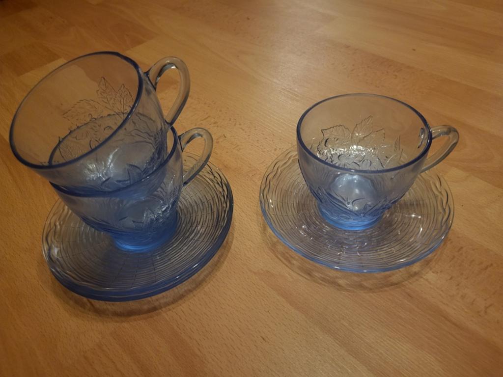 Lot de 6 pièces : 3 tasses + 3 soucoupes Duralex France, Enlèvement