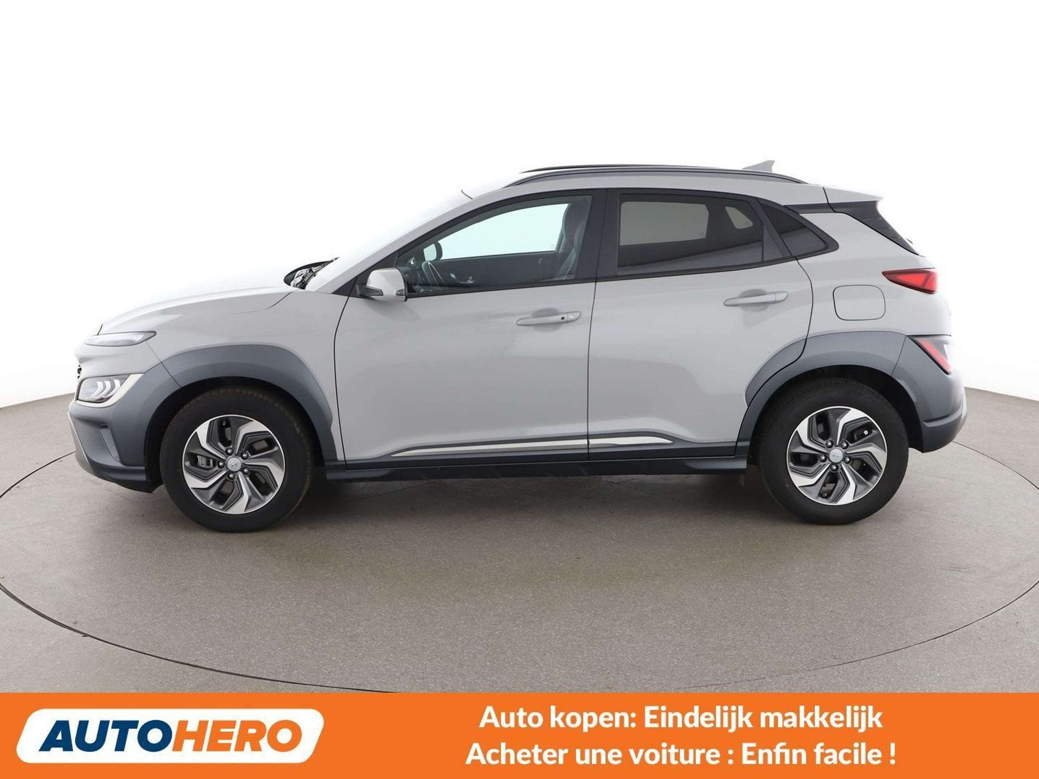 Hyundai KONA 1.6 Hybrid Executive 2WD (bj 2023, automaat), Auto's, Gebruikt, 1580 cc, Leder, 5 zetels