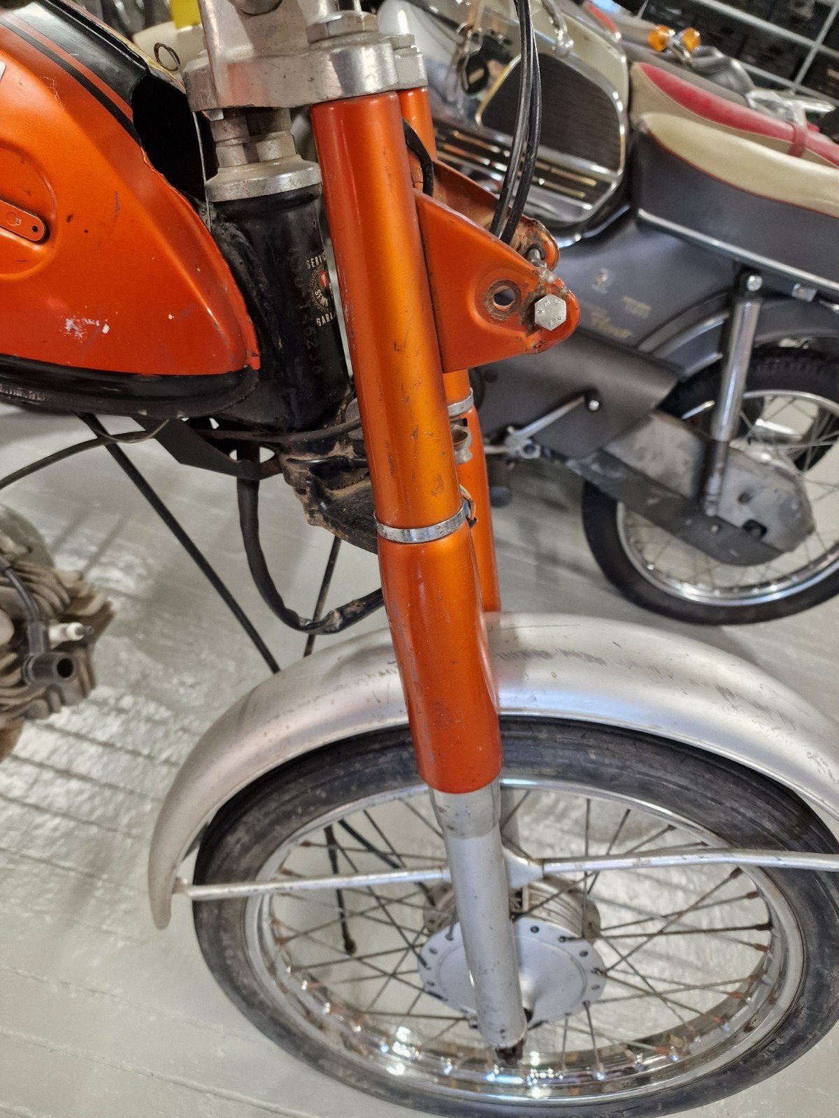 Suzuki A50 AS50S A50II voorvork in zeer nette staat Zeldzaam, Fietsen en Brommers, Ophalen of Verzenden