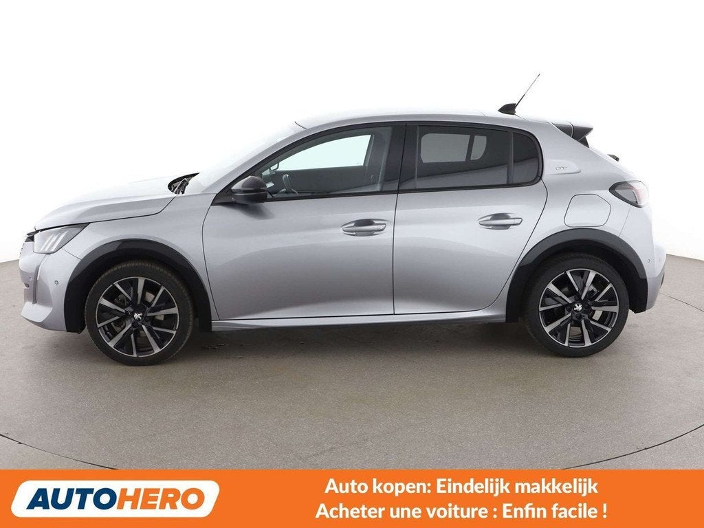 Peugeot 208 1.2 PureTech GT Pack (bj 2022), Auto's, Voorwielaandrijving, Gebruikt, 1199 cc, 1165 kg