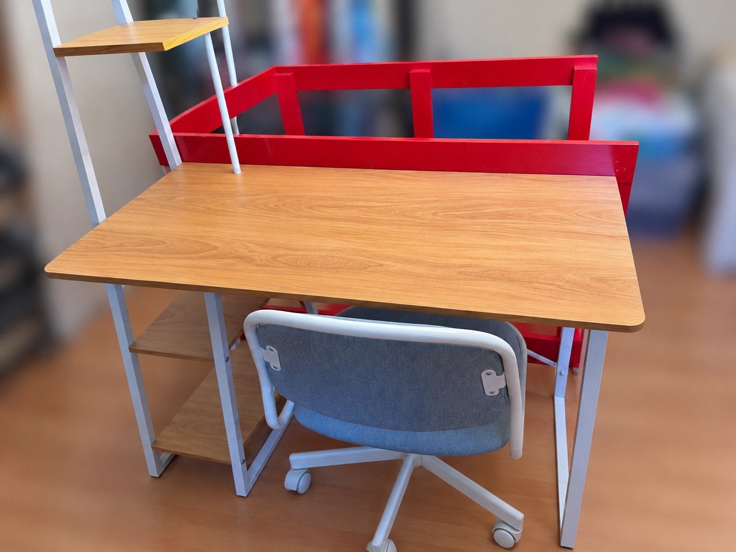 bureau + bureaustoel, Huis en Inrichting, Ophalen, Bruin, Zo goed als nieuw, 50 cm