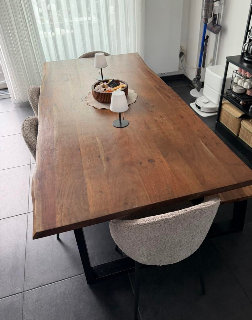 Houten tafel met bank en 4 stoelen, Ophalen, 50 tot 100 cm, Zo goed als nieuw, Vijf personen of meer