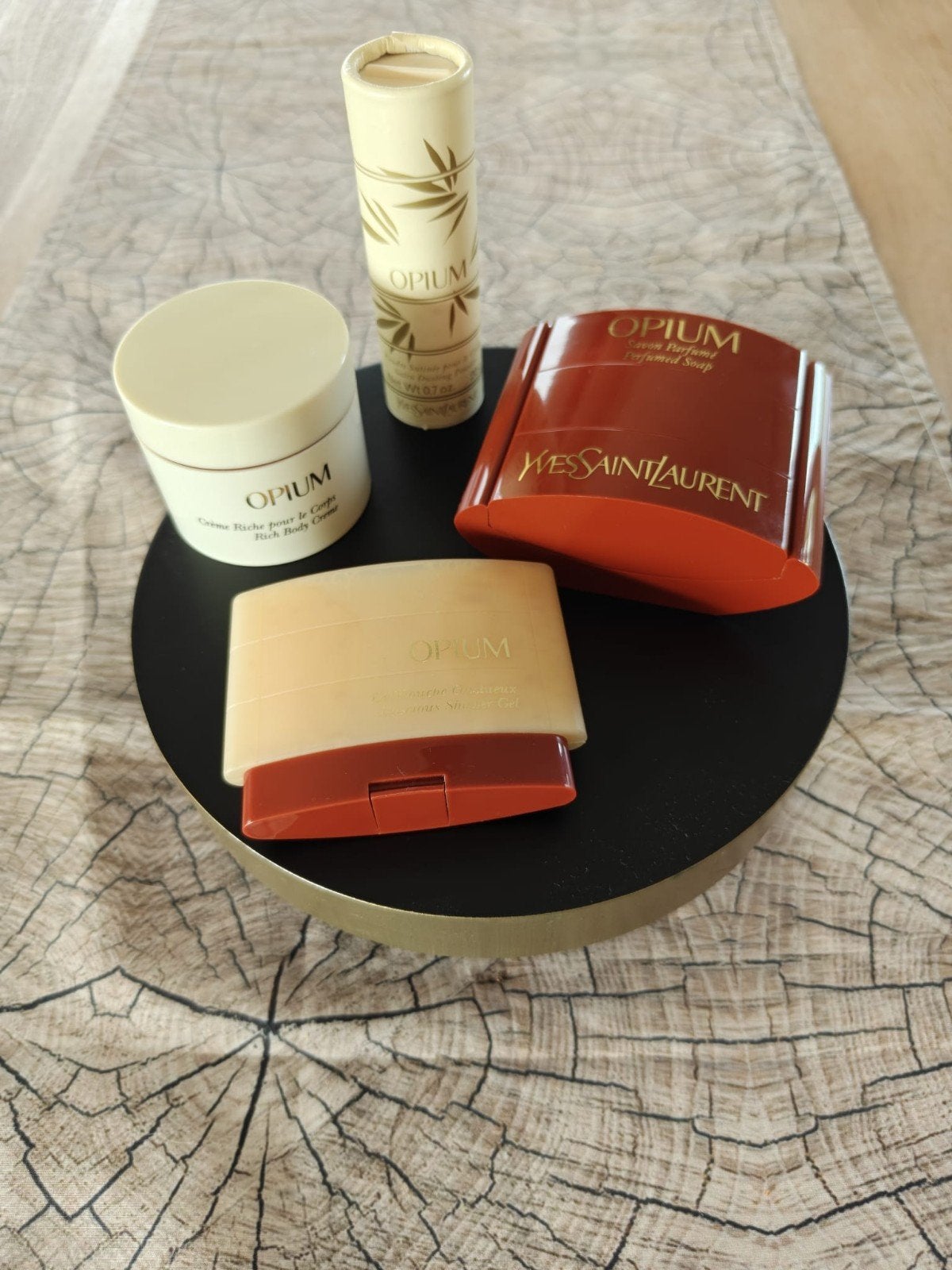Vintage Yves Saint Laurent Opium set 4-delig & ongebruikt, Collections, Enlèvement ou Envoi, Neuf, Plein
