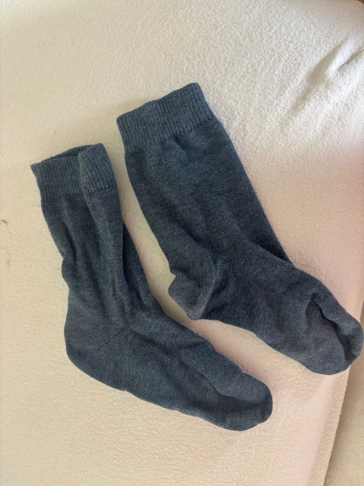 Grijze kousjes Falke, Gebruikt, Verzenden, Jongen of Meisje, Sokken