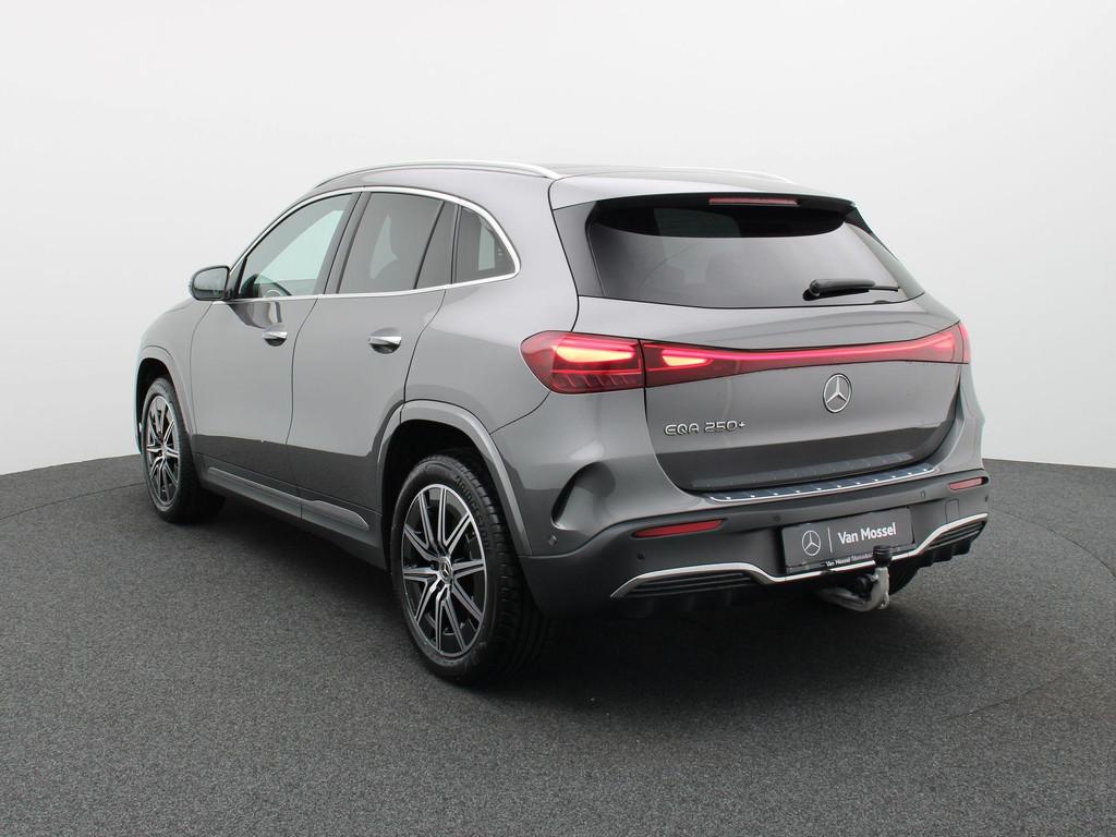 Mercedes-Benz EQA 250+ STAR EDITION + AMG + PANO DAK + BURME, Auto's, Gebruikt, 71 kWh, 435 min, 5 zetels