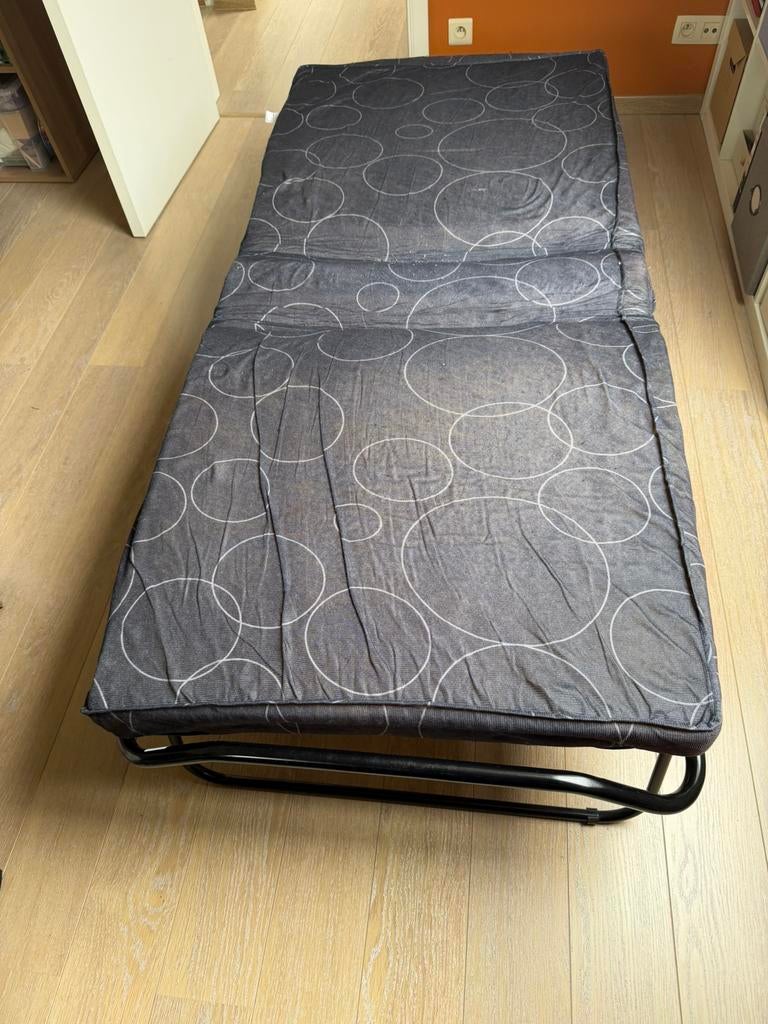 Lit d'invité pliable (1p), Enlèvement, Utilisé, Une personne, Noir