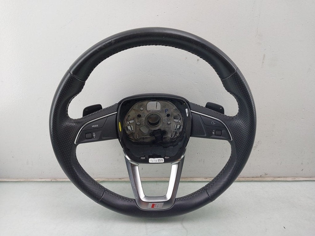 VOLANT DIRECTION Audi Q5 (FYB / FYG) (01-2016/11-2020), Auto-Union-Straße  1,
85057  Ingolstadt, DE, Info@audi.de, Audi, Utilisé