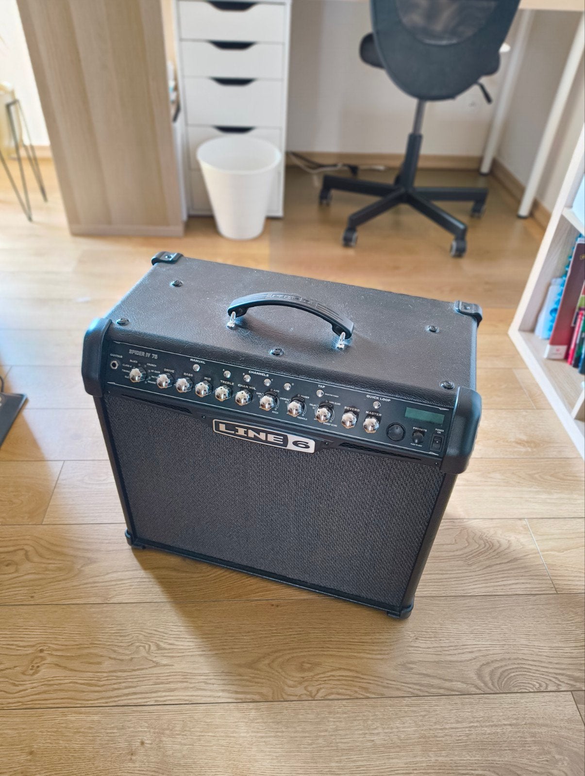 LINE 6 Spider IV 75w, Muziek en Instrumenten, Versterkers | Bas en Gitaar, Ophalen
