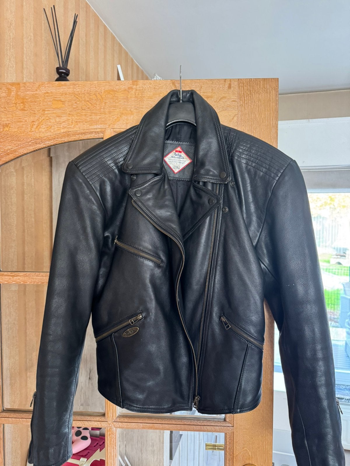 Veste de moto Richa pour femme, taille 42, Motos, Enlèvement ou Envoi, Seconde main, Femmes, Manteau | cuir