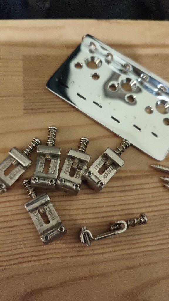 Fender Hardtail bridge + saddles, Ophalen of Verzenden, Gebruikt, Elektrische gitaar
