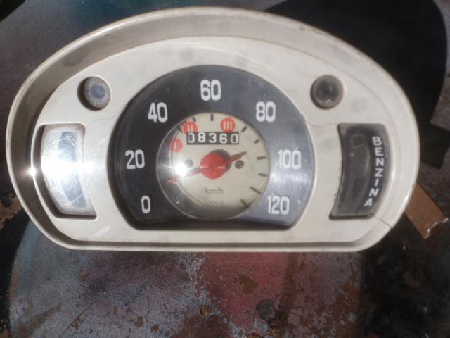Fiat /Seat/Zaztava 600 :compteur Veglia, Autos : Pièces & Accessoires, Tableau de bord & Interrupteurs, Fiat, Utilisé, Enlèvement ou Envoi