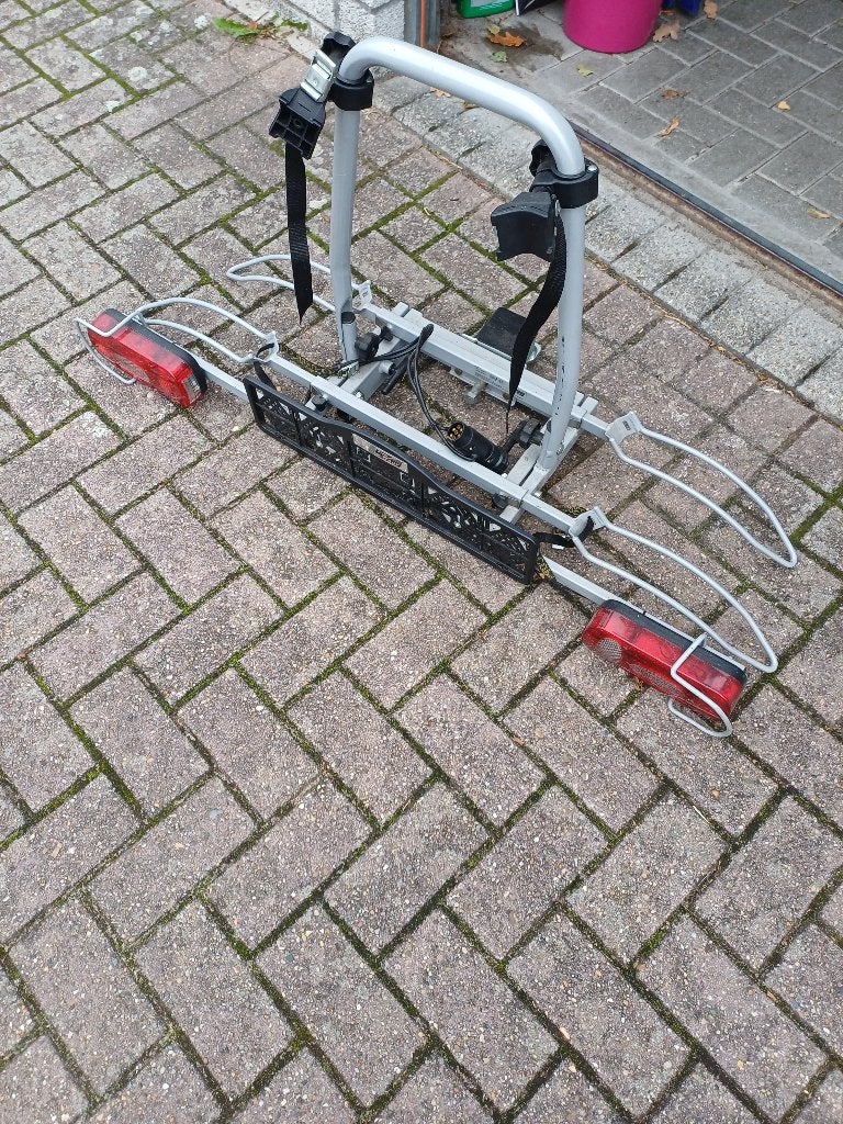 Kantelbaar fietrek, Auto diversen, Ophalen, 2 fietsen, Zo goed als nieuw, Trekhaakdrager