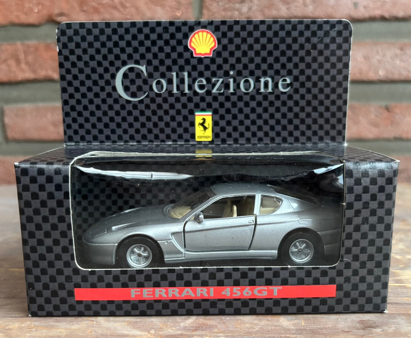 Ferrari 456GT - Shell Ferrari Collection - schaal 1:43, Hobby en Vrije tijd, Modelauto's | 1:43, Zo goed als nieuw, Auto, Overige merken