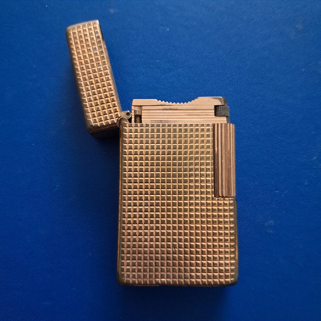 Briquet vintage S.T. Dupont de Paris en métal doré 20 micron, Collections, Enlèvement ou Envoi, Utilisé, Briquet