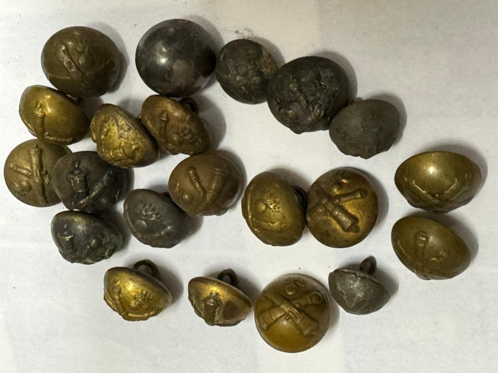 Boutons d'artillerie français de la Seconde Guerre mondiale, Enlèvement ou Envoi, Autres, Vêtements ou Chaussures