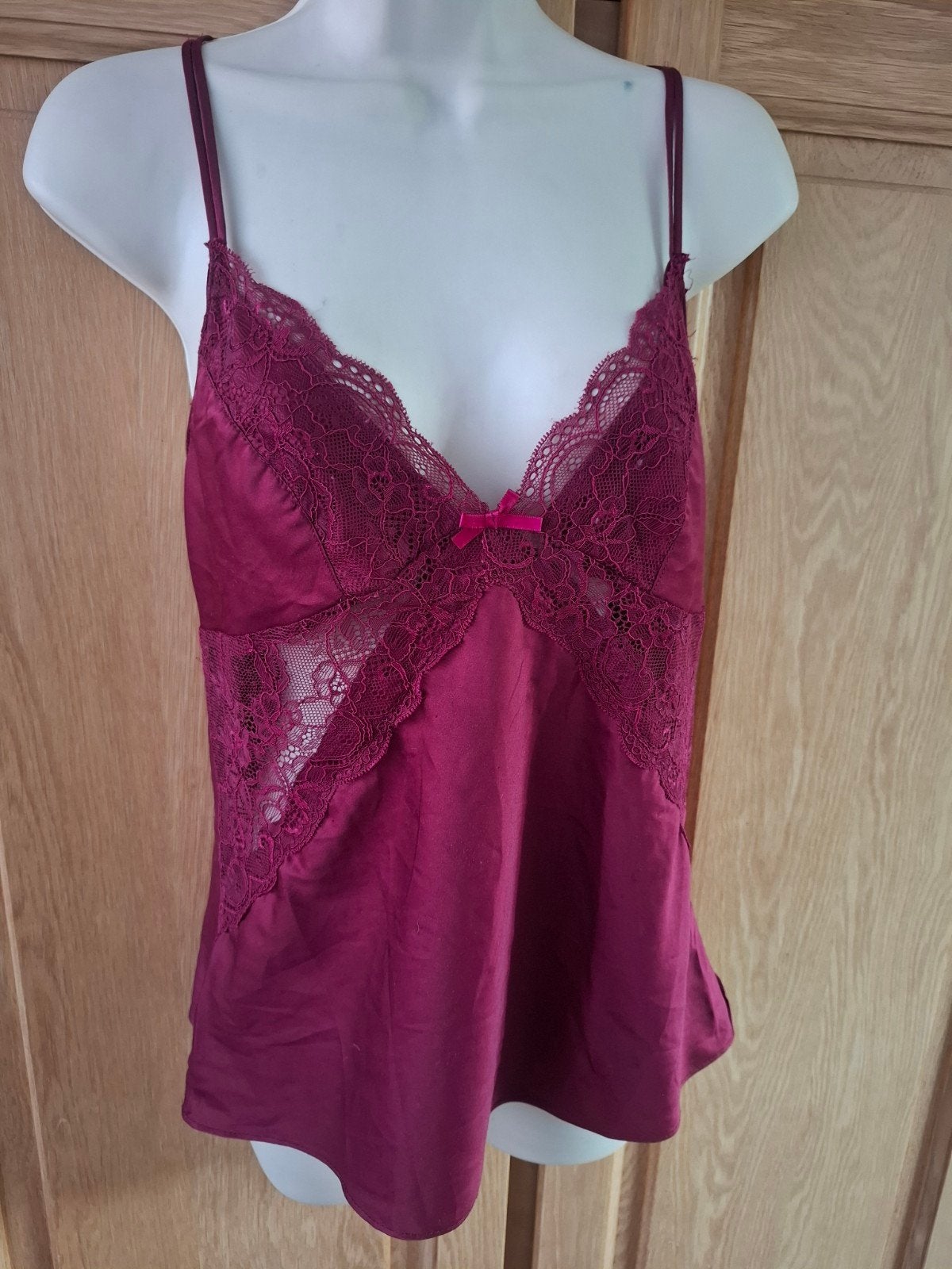Top satin dentelle Hunkemöller XS bordeaux, HUNKEMOLLER, Enlèvement ou Envoi