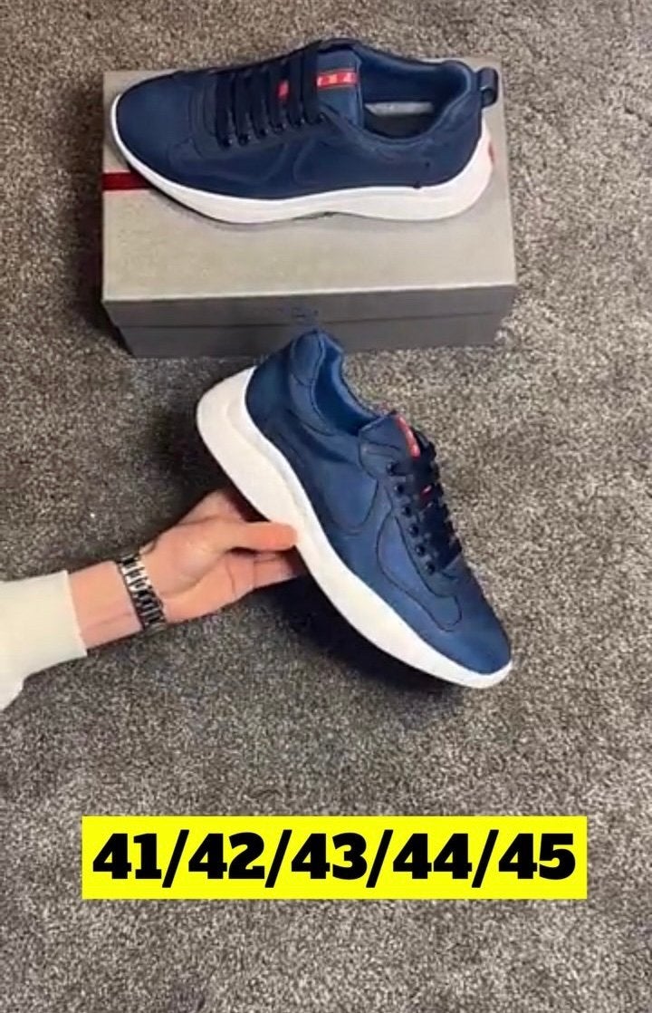 Prada, Enlèvement ou Envoi, Neuf