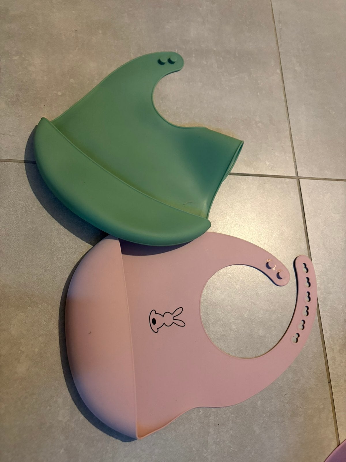 Siliconen slabbetjes, Ophalen, Zo goed als nieuw