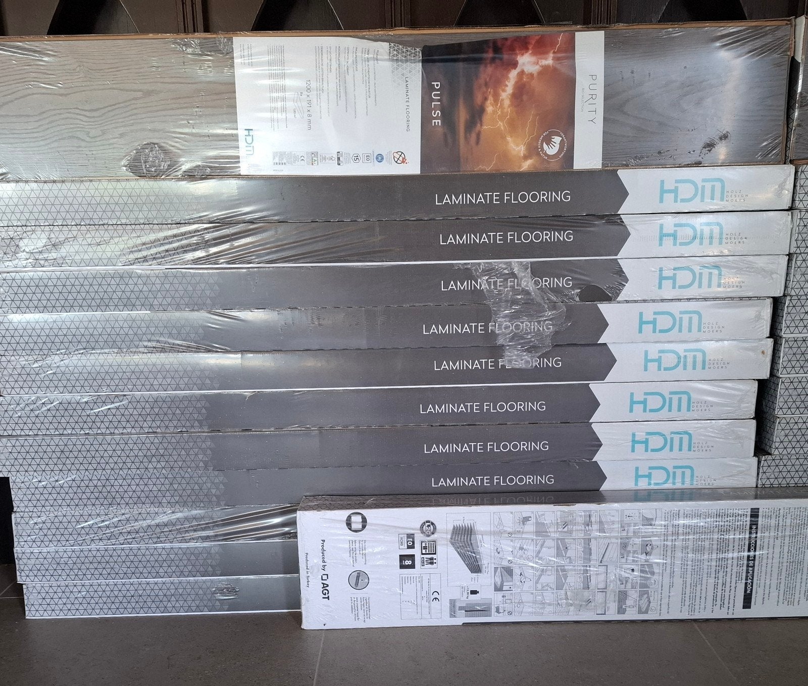 Laminaat Bruin Eik, +-50m2 te koop! Nieuw, nog in verpakking, Doe-het-zelf en Bouw, Ophalen, 50 tot 150 cm, Nieuw, 10 m² of meer