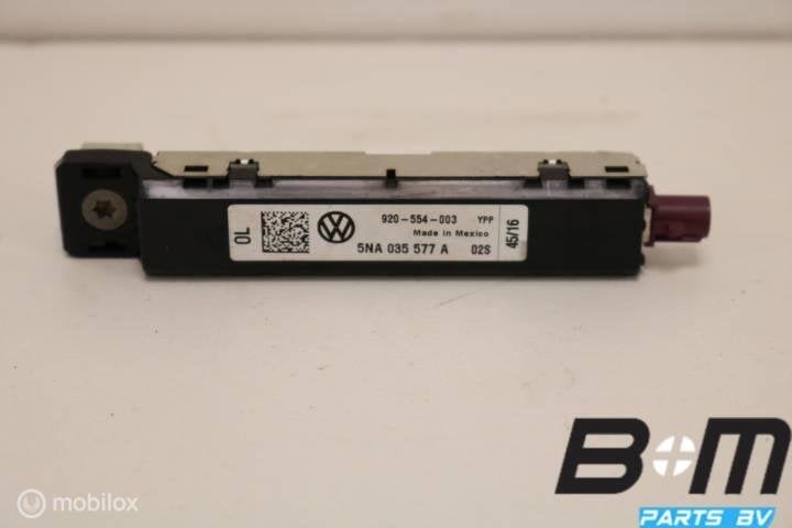 Antenneversterker VW Tiguan Allspace 5NA035577A, Auto diversen, Autoradio's, Gebruikt