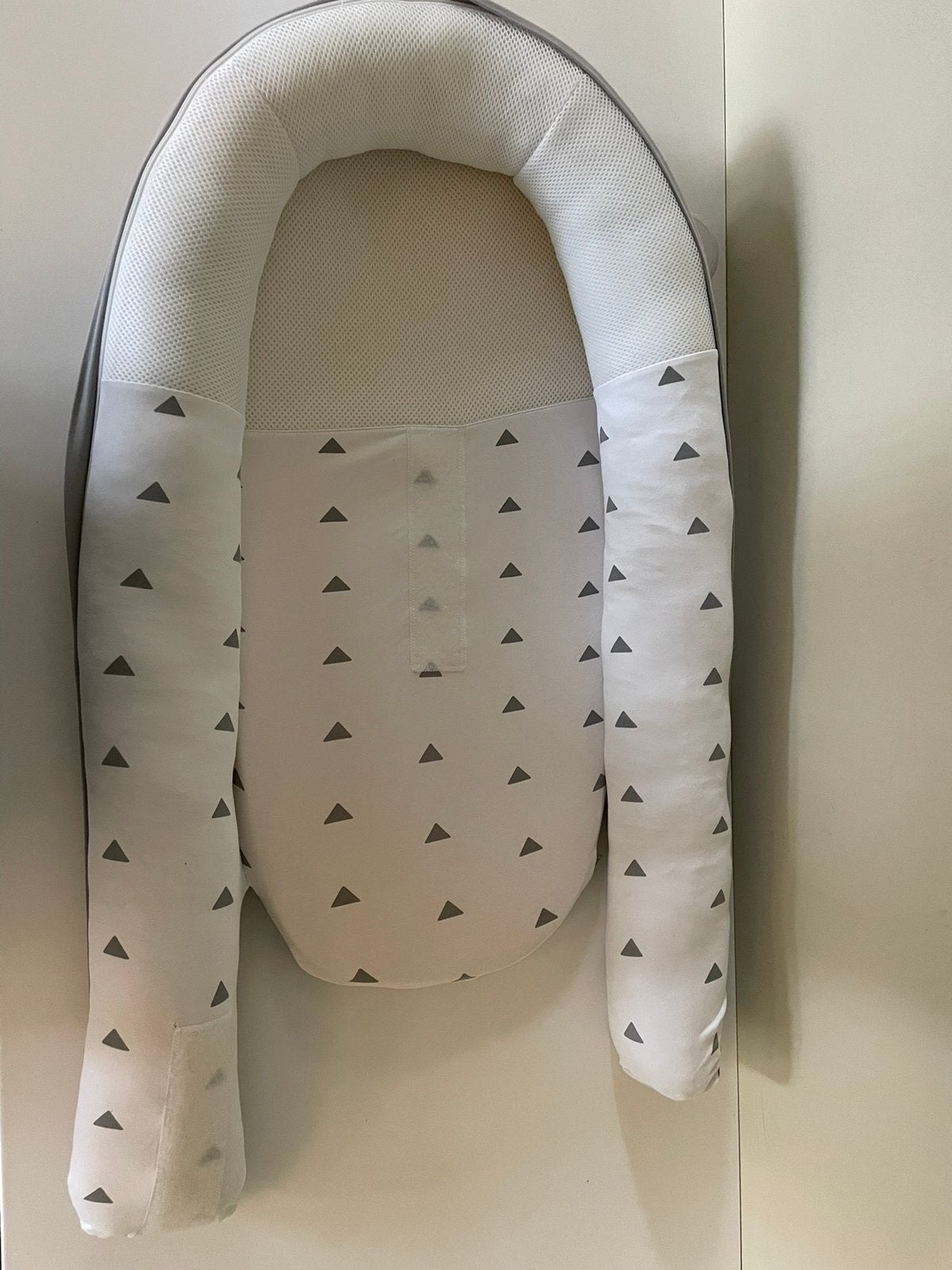 Babynestje doomoo, Enfants & Bébés, Accessoires de mode pour bébé, Enlèvement, Comme neuf
