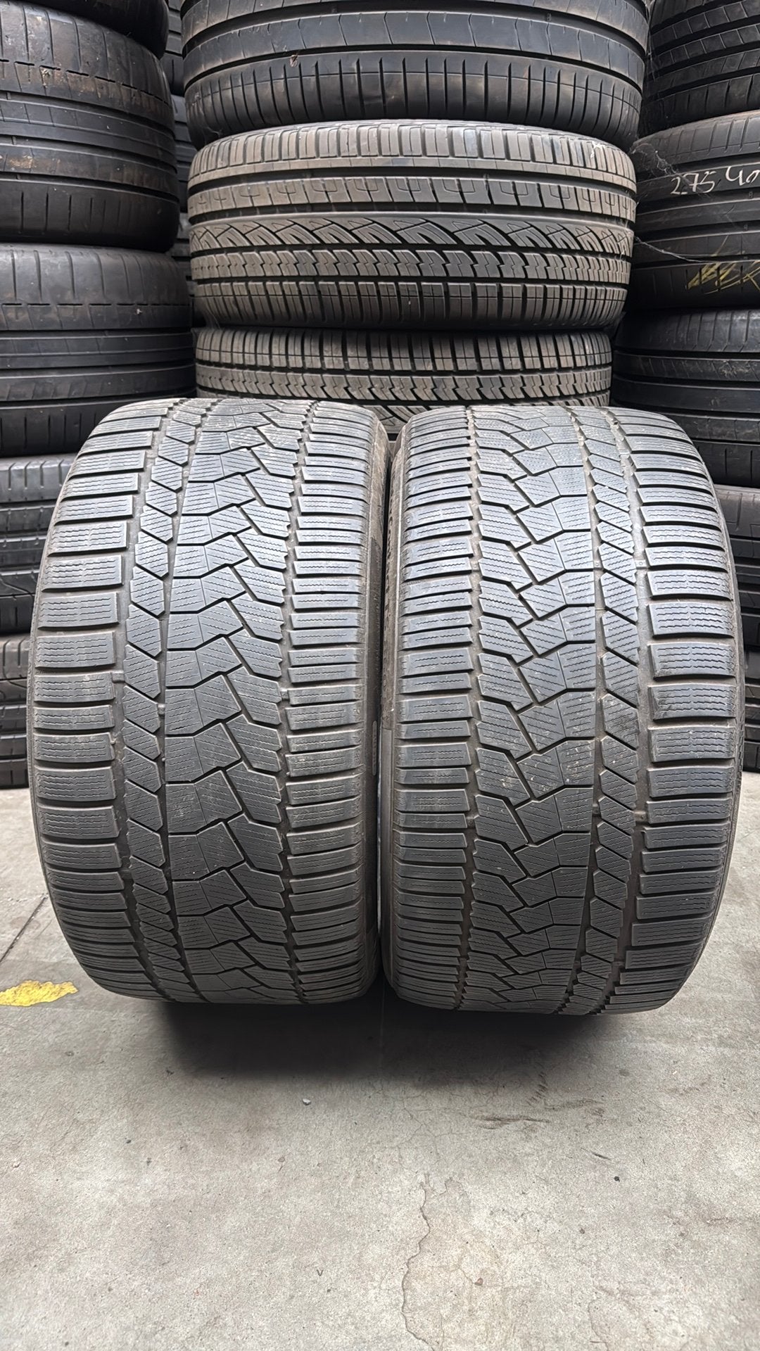 2953520 295/35R20 295/35/20 winterbanden merk Continental, Ophalen