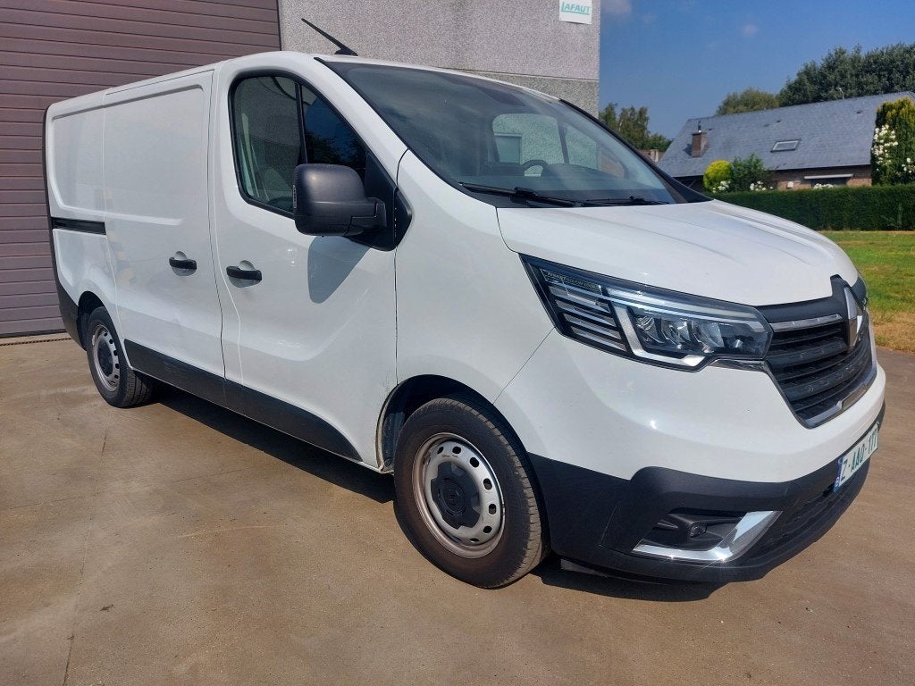 Renault Trafic L1H1 2023 76000km (18000+TVA), Euro 6, Entreprise, 3 places, Noir