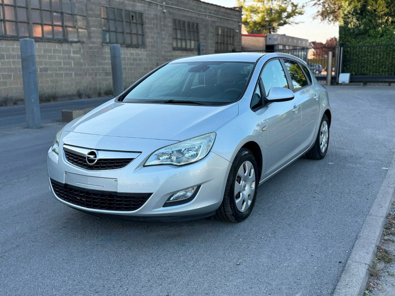 Opel Astra 2010 1.4 essence 159000 km AC, Euro 5, Achat, Airbags, Boîte manuelle
