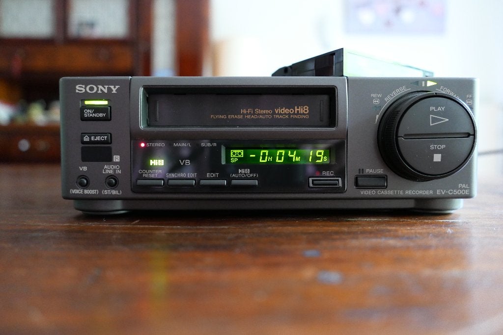Sony EV-C500E Hi8 Video8 Videorecorder, Audio, Tv en Foto, Ophalen of Verzenden, Zo goed als nieuw, Overige typen