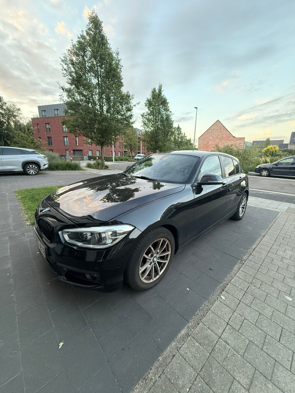 BMW 116dA | Zetel Verwarming | Euro 6, Auto's, BMW, Automaat, Bluetooth, Zwart, Leder