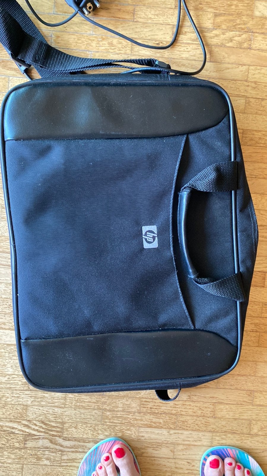 Originele hp laptoptas en oplaadkabel, Computers en Software, Laptoptassen, Ophalen of Verzenden, Zo goed als nieuw, HP