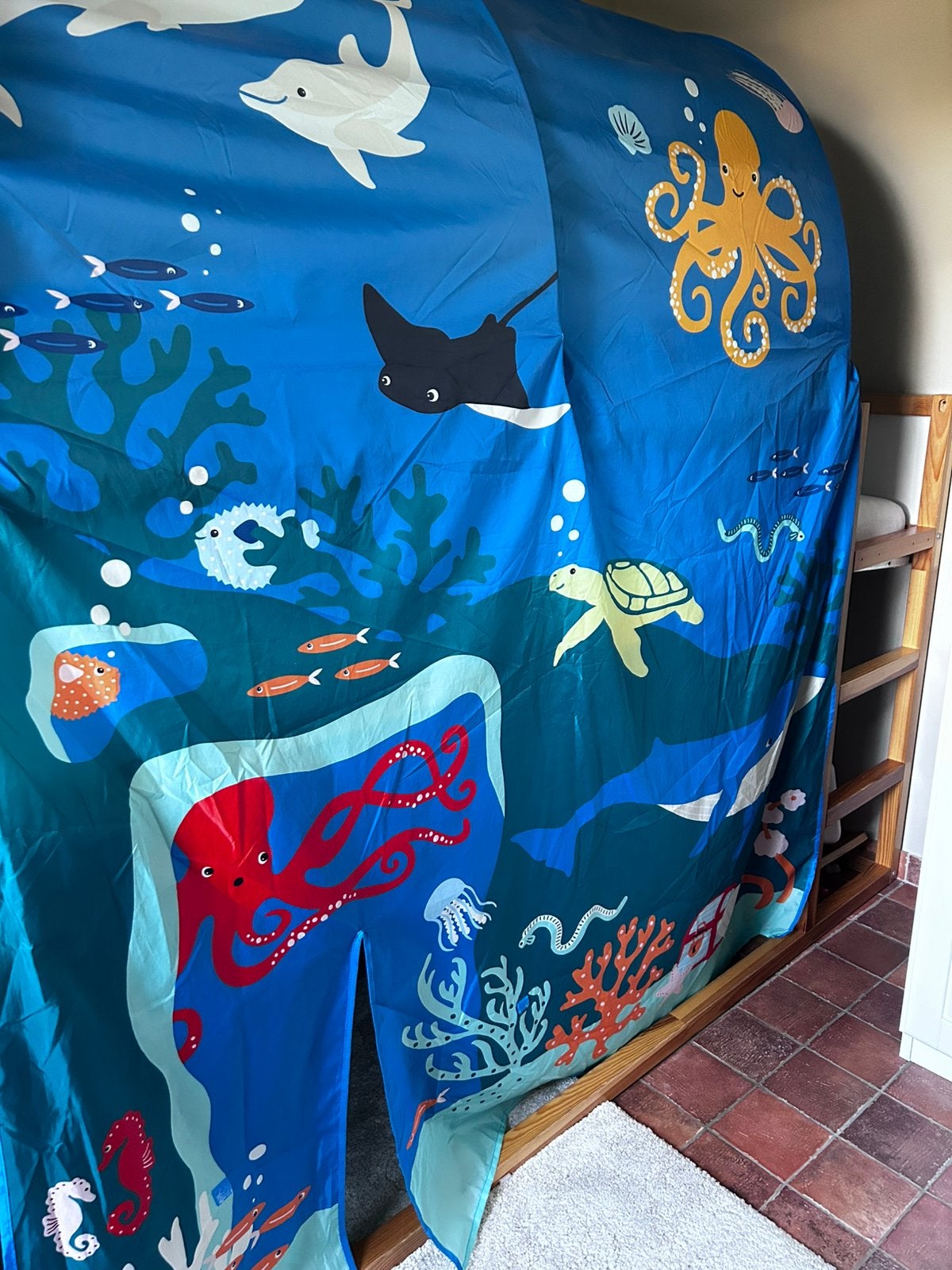 Kura omkeerbaar ikea bed, Kinderen en Baby's, Ophalen, Gebruikt