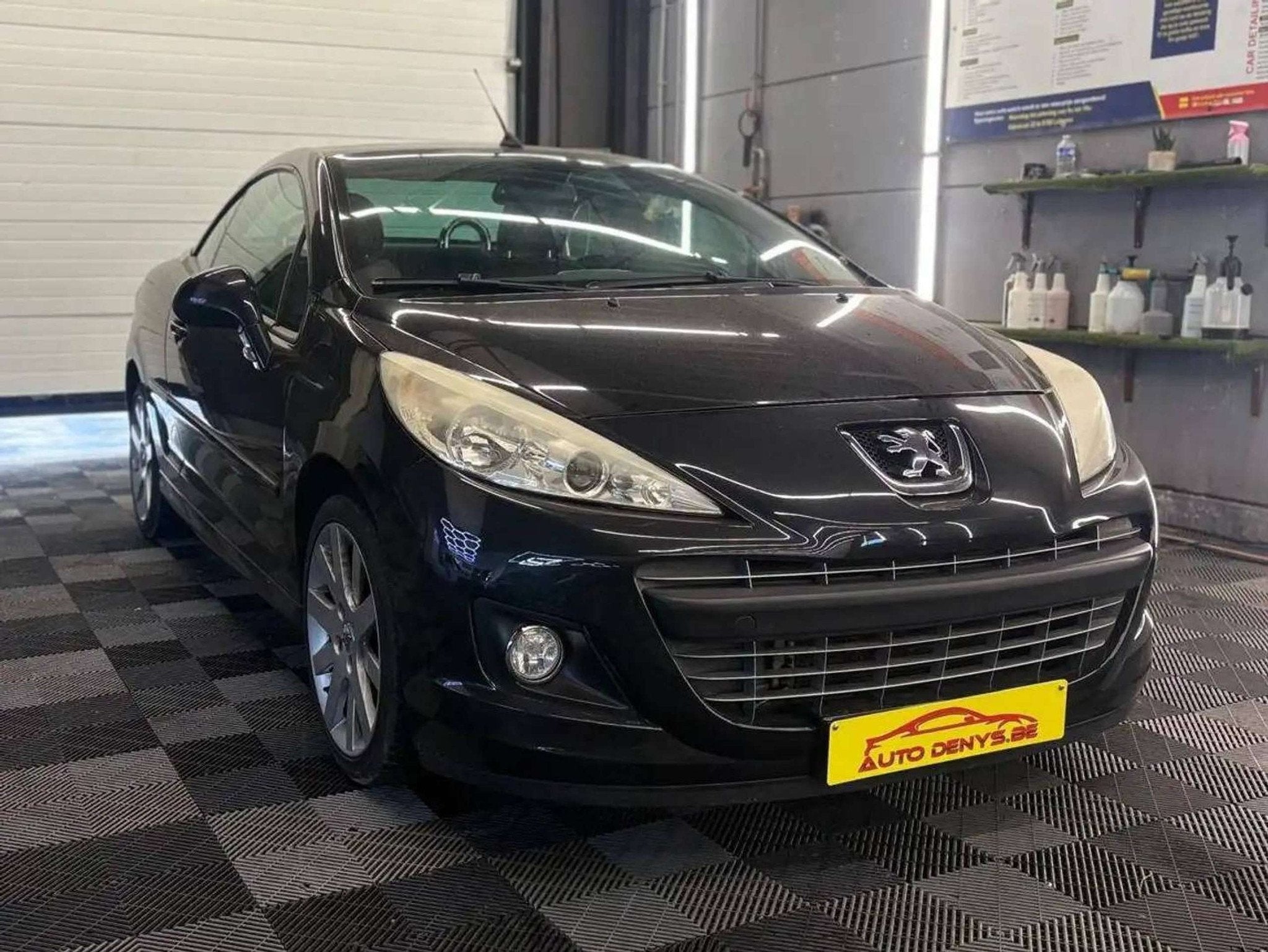 Peugeot 207 CC 1.6i Pack AUTOMATIQUE bj. 2011, Automaat, Gebruikt, Zwart, 4 cilinders