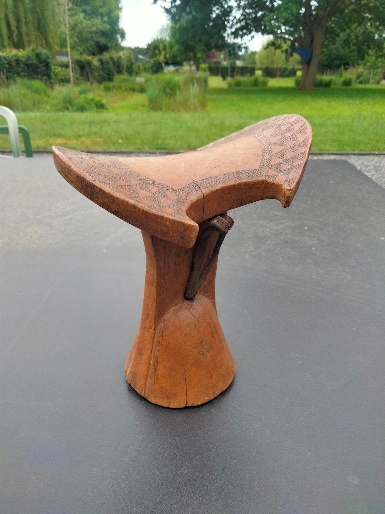 Turkana headrest neksteun tribal Afrika, Antiek en Kunst, Hout, Gesneden, Afrika, Overige typen