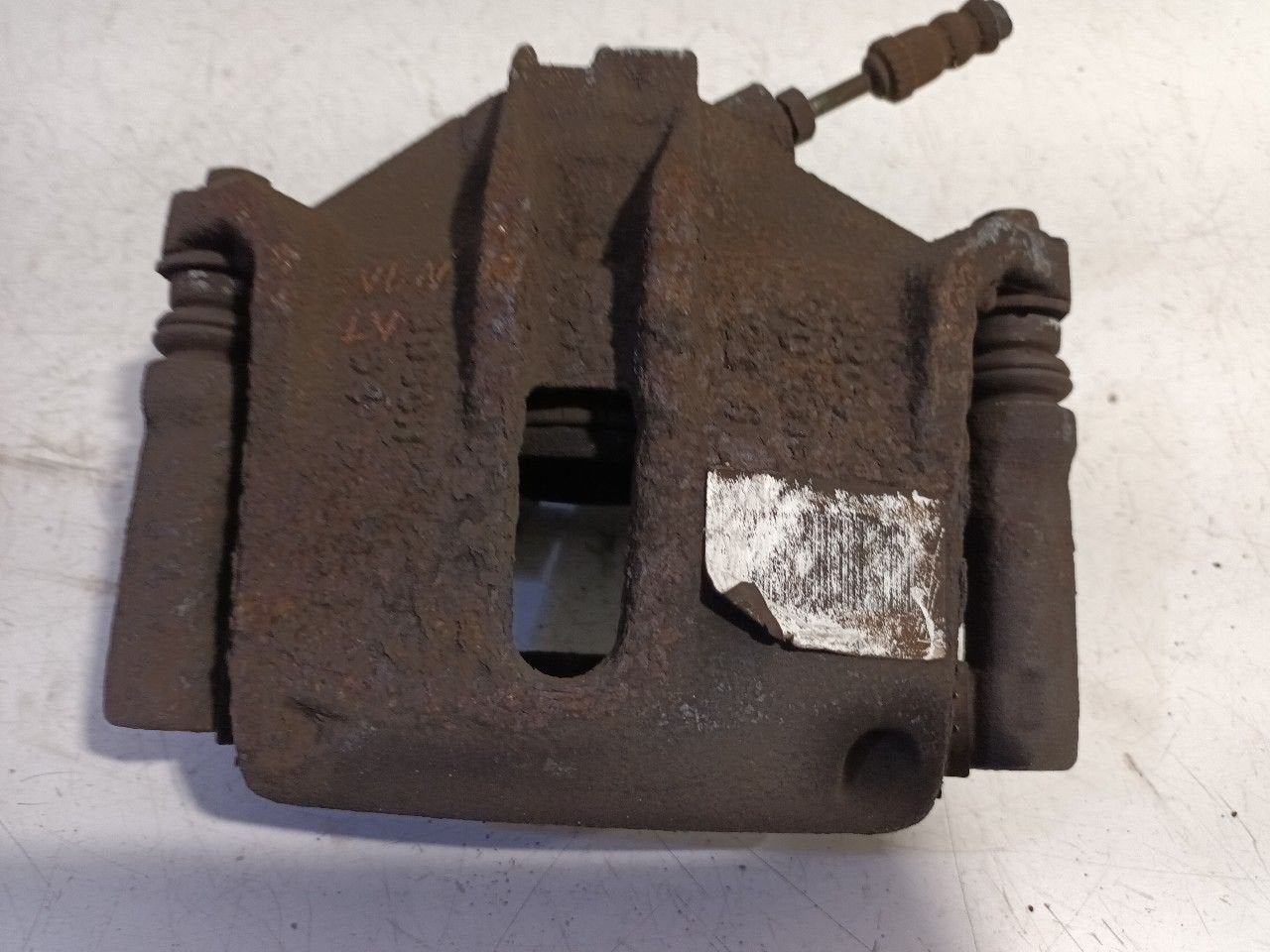 Remklauw links voor Citroën C3, Onderdelen@venauto.nl, Van der Ven Autorecycling B.V., Ettenseweg 76, 4706 PB Roosendaal, The Netherlands