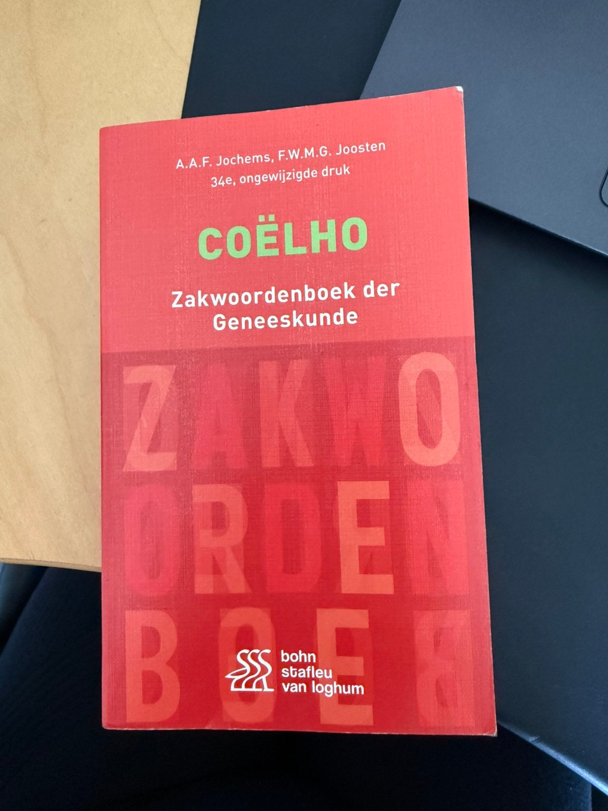 Zakwoordenboek der geneeskunde, Boeken, Ophalen, Gelezen, Hogeschool