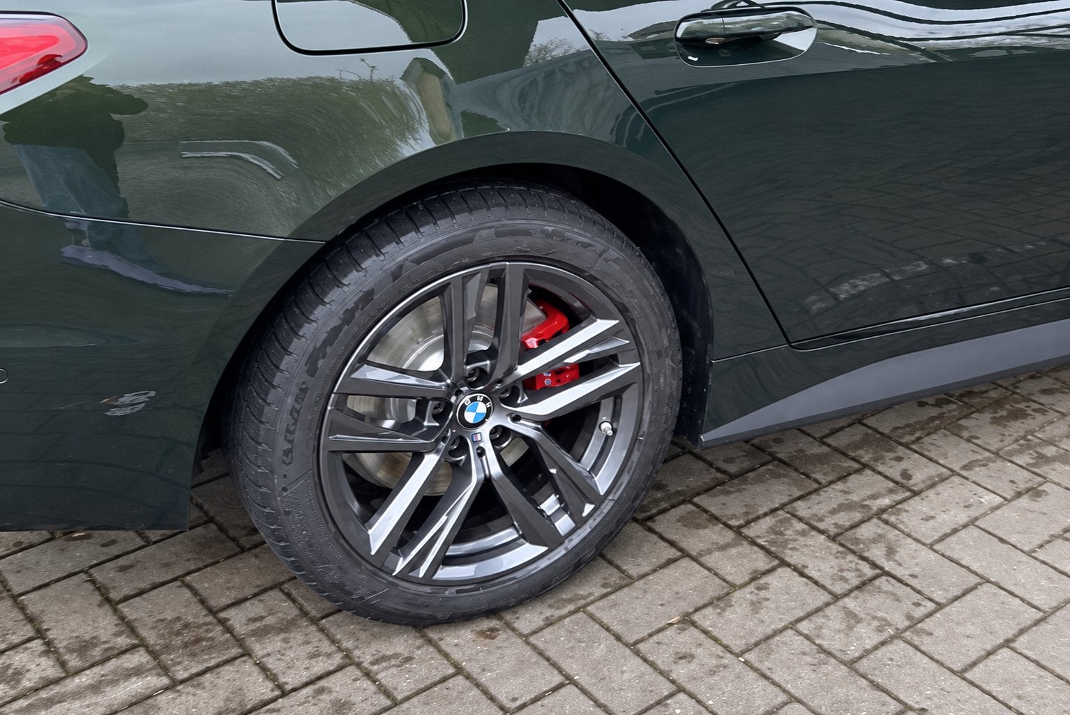 Set originele BMW Winterbanden op velg, Auto-onderdelen, Ophalen, 18 inch, Gebruikt, Banden en Velgen