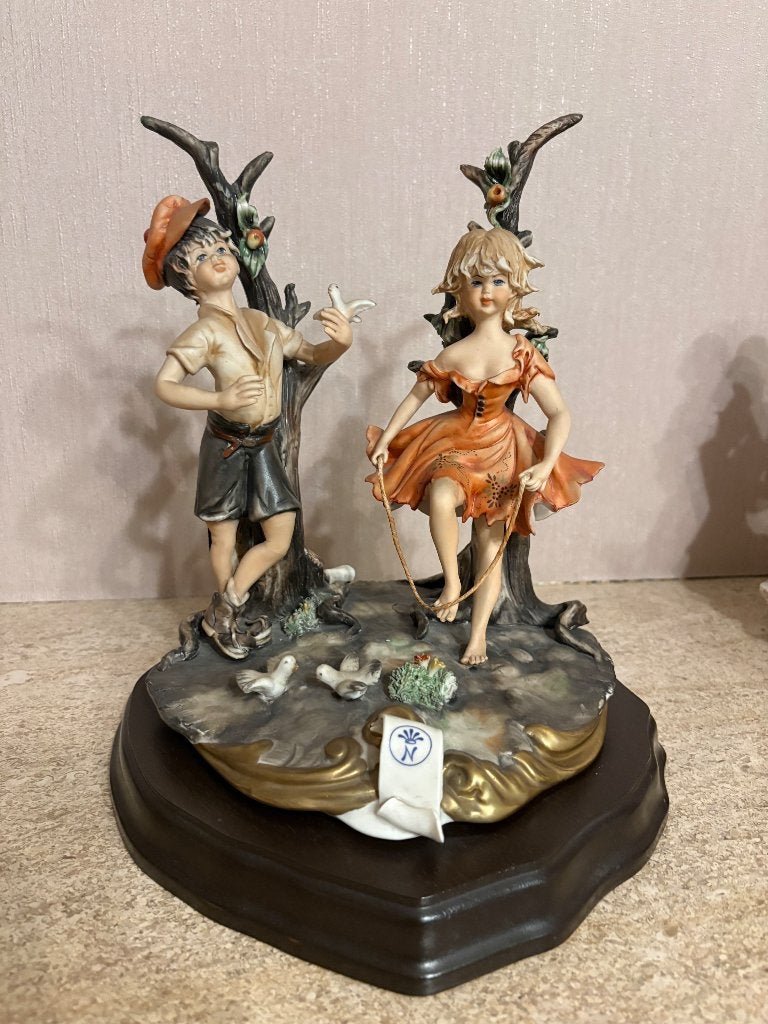 Porseleinen beeld Capodimonte, Enlèvement, Comme neuf, Humain