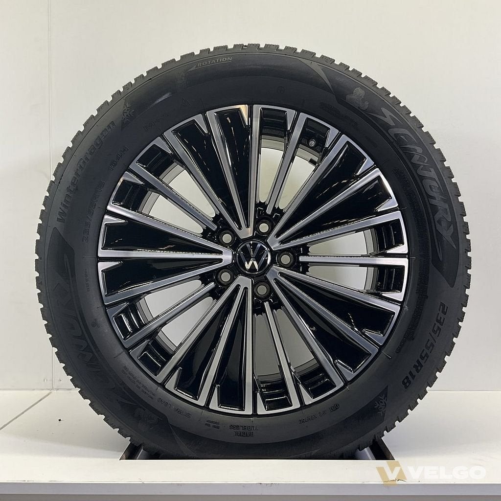 VOLKSWAGEN TIGUAN TAYRON VELGEN SET WINTERBANDEN 18 INCH, Pneus et Jantes, Pneus hiver, Véhicule de tourisme, -