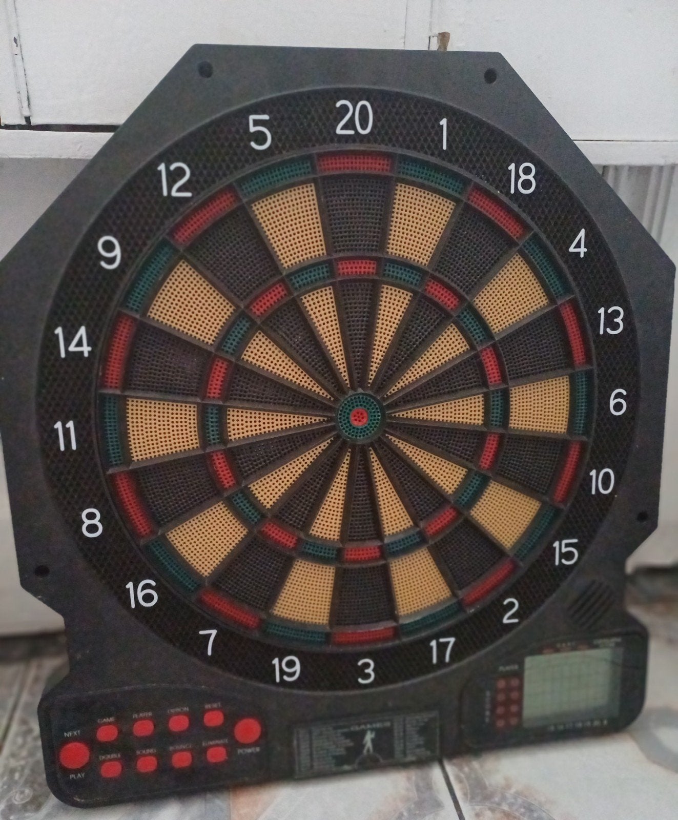 jeux de fléchettes, Enlèvement ou Envoi, Fléchettes