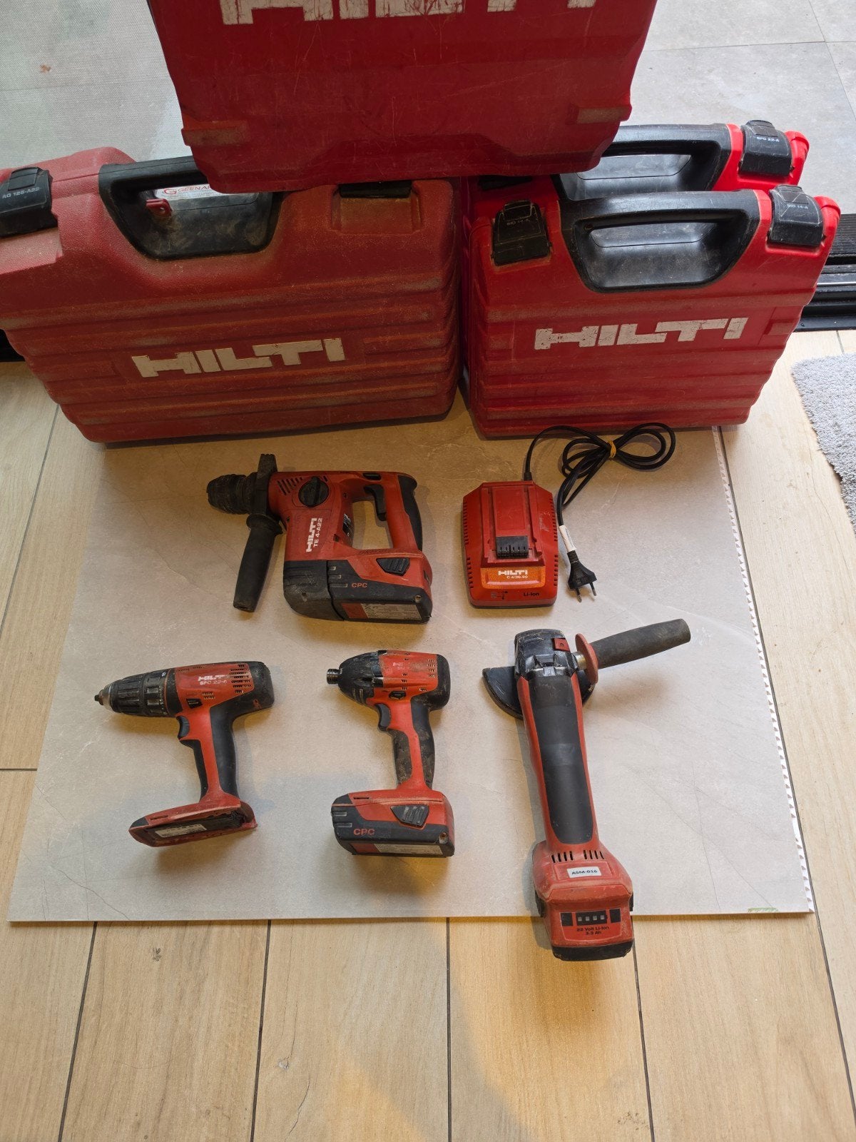 Hilti set Professioneel, Bricolage & Construction, Enlèvement